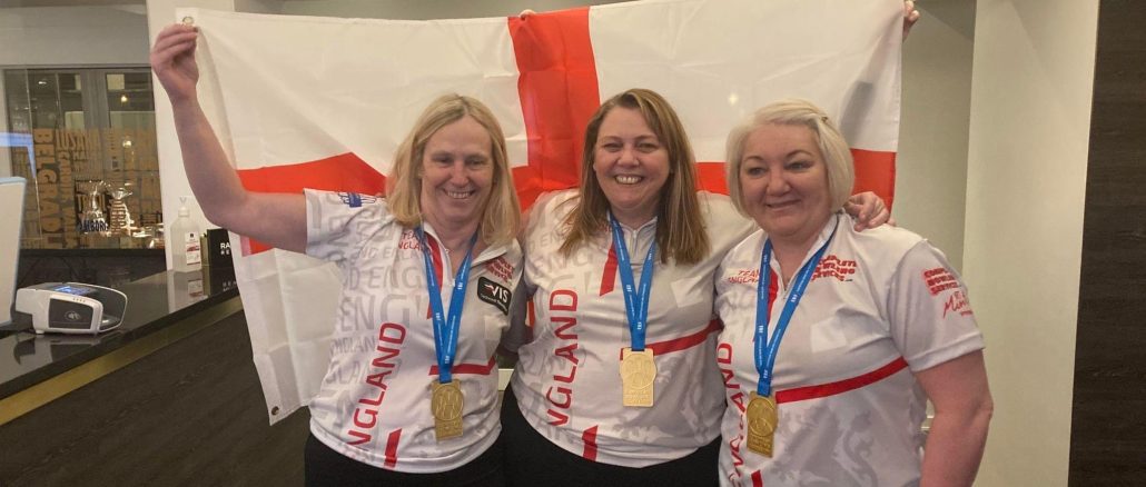 Photo of Angie Brown, Natalie Hart & Gaye McCully Doubles Gold